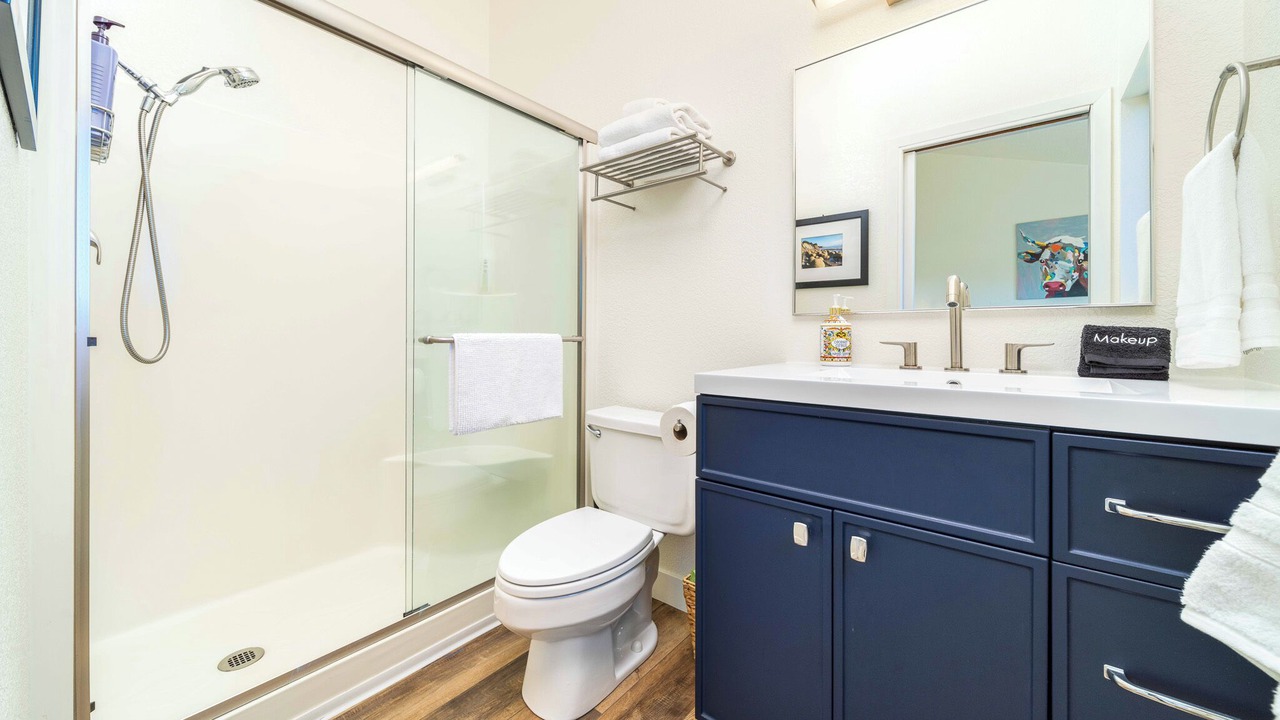 Photo of Bathroom in Sea Ranch