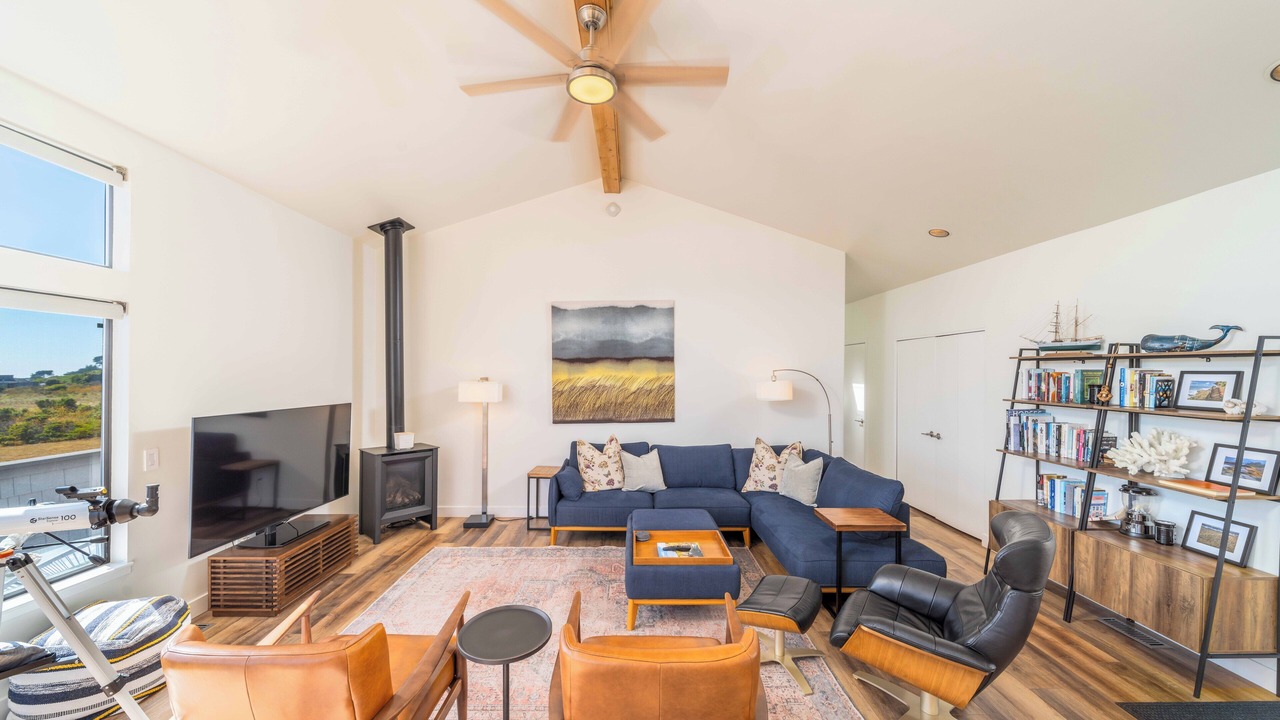 Photo of Livingroom in Sea Ranch