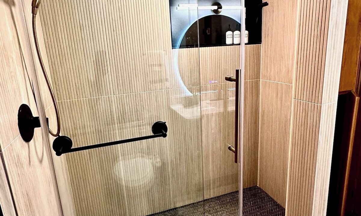 Photo of Bathroom in Lake Arrowhead