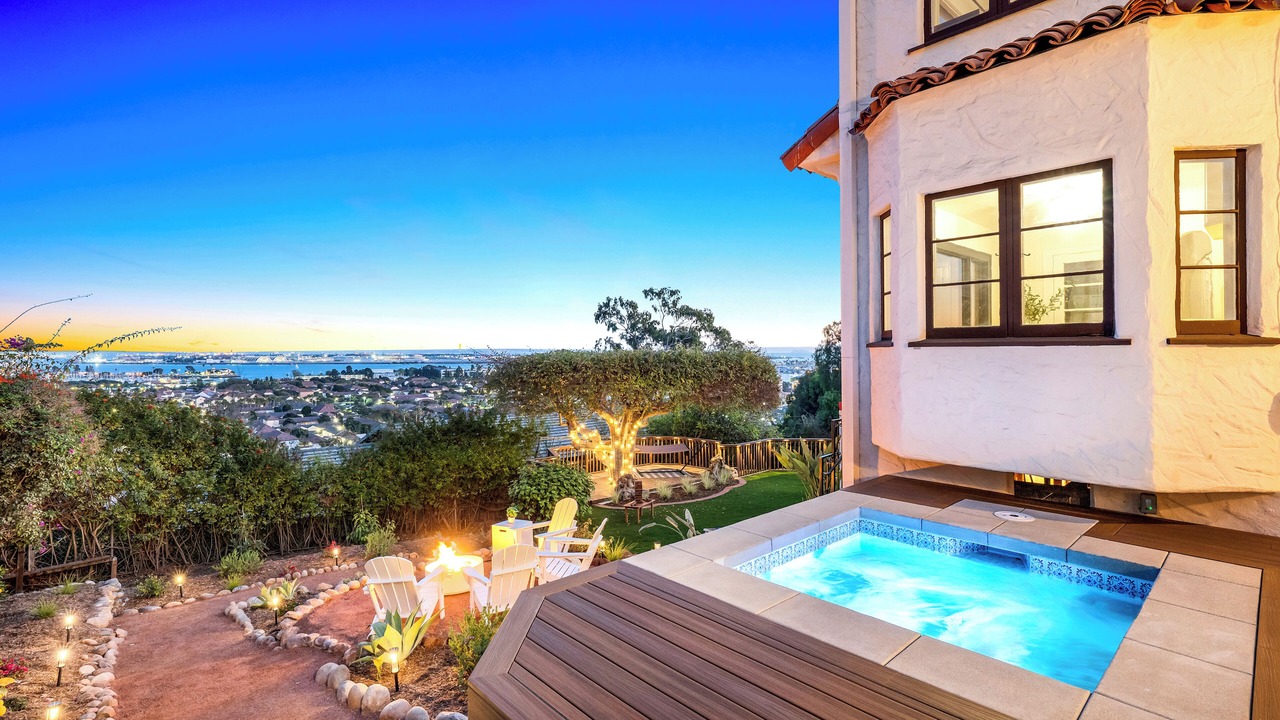 Photo of Patio Balcony in Roseville - Fleet Ridge