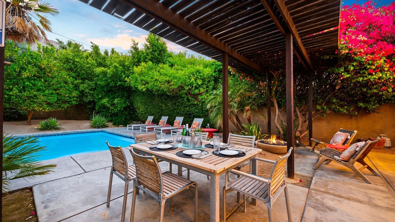 Photo of Outdoor in The Mesa