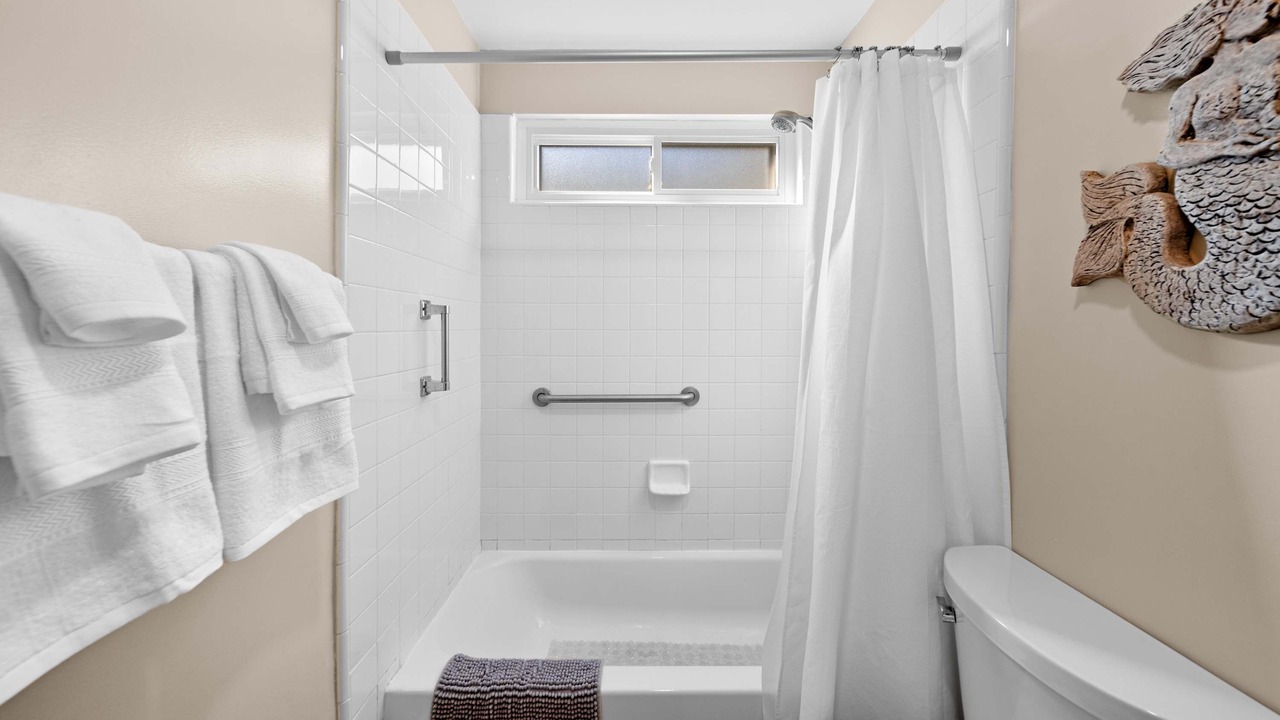 Photo of Bathroom in Balboa Island