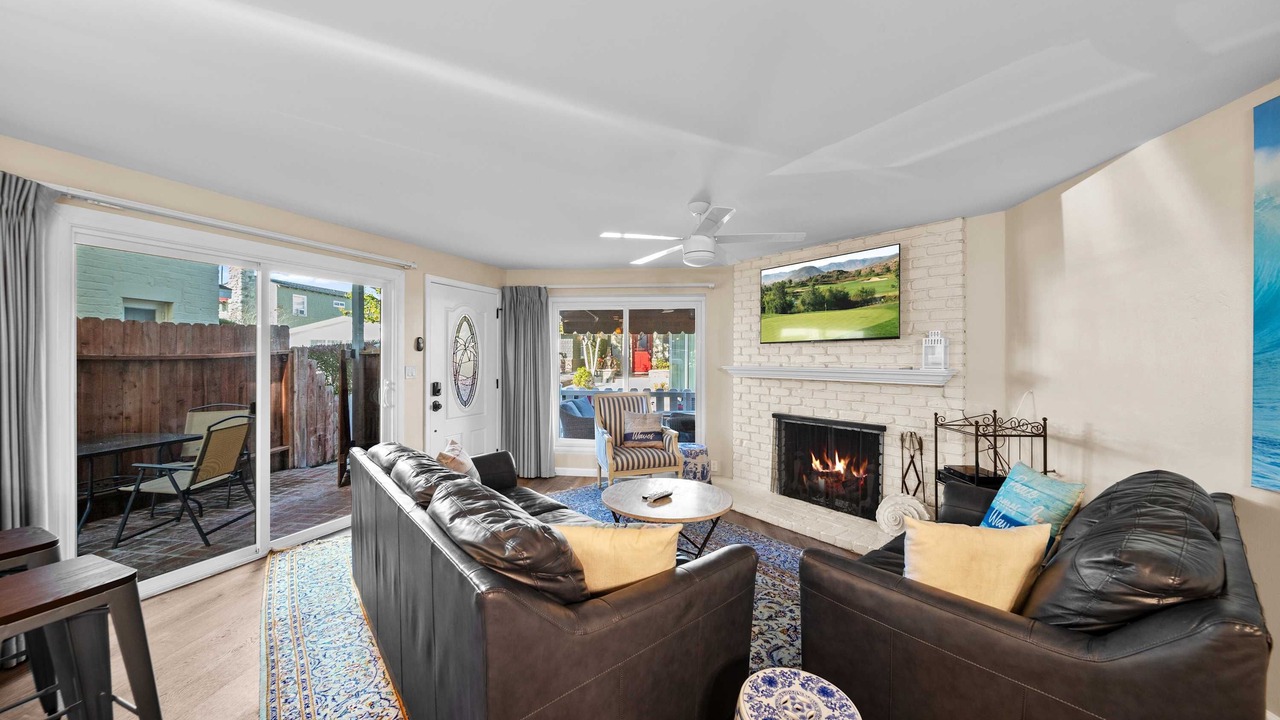 Photo of Livingroom in Balboa Island