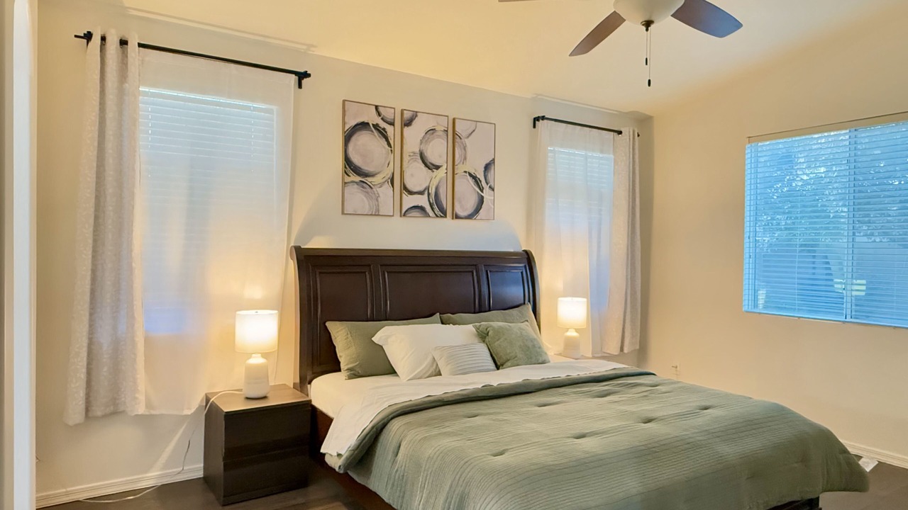 Photo of Bedroom in South Mountain