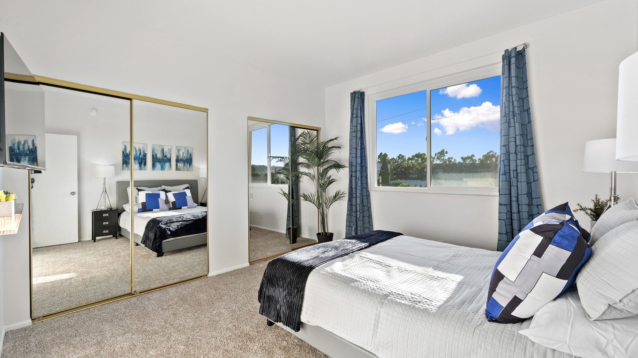 Photo of Bedroom in Beverly Grove