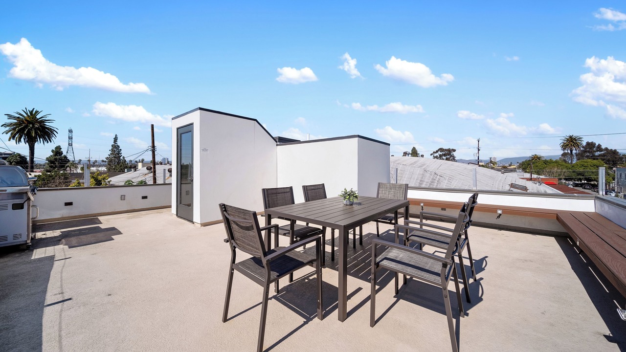 Photo of Outdoor in Mid City