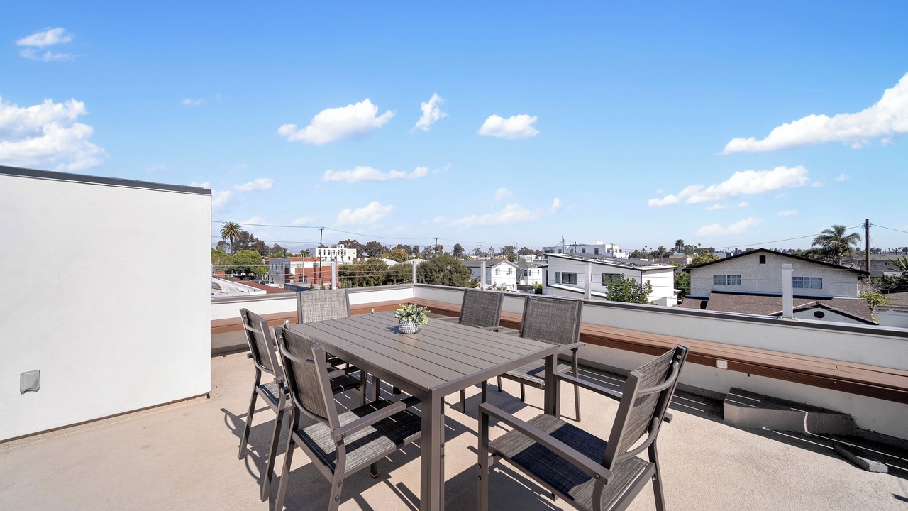 Photo of Outdoor in Mid City