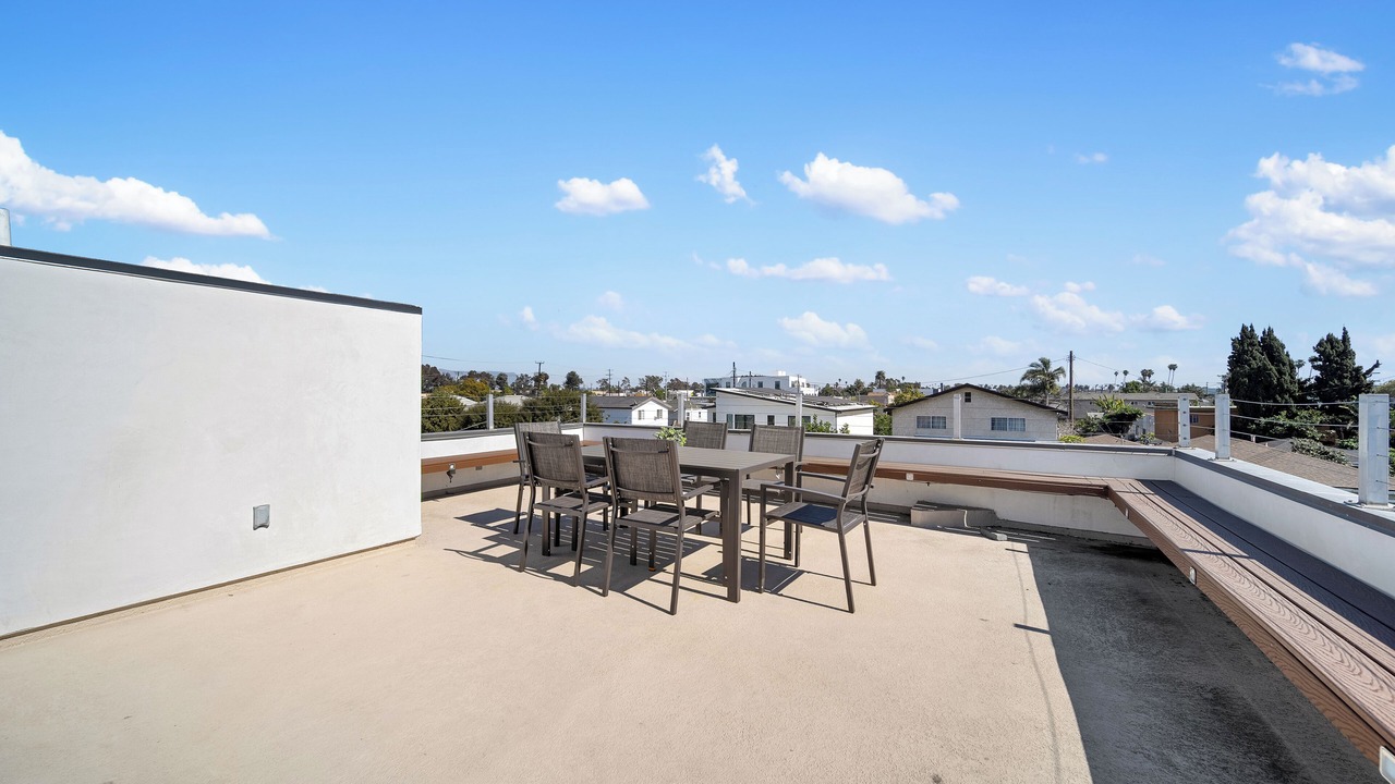 Photo of Outdoor in Mid City