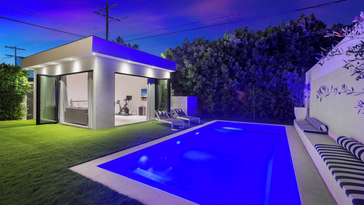 Photo of Outdoor in Beverly Hills