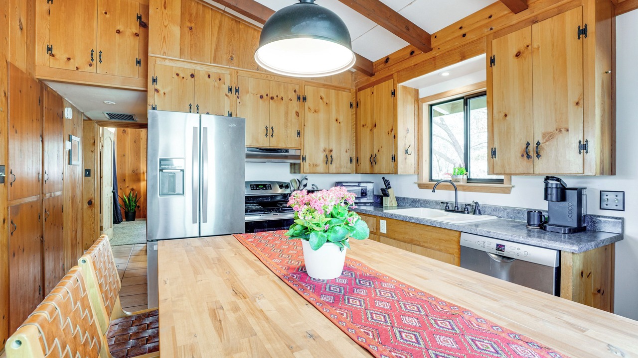 Photo of Kitchen in Mountain Club