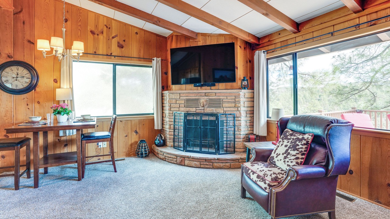 Photo of Bedroom in Mountain Club