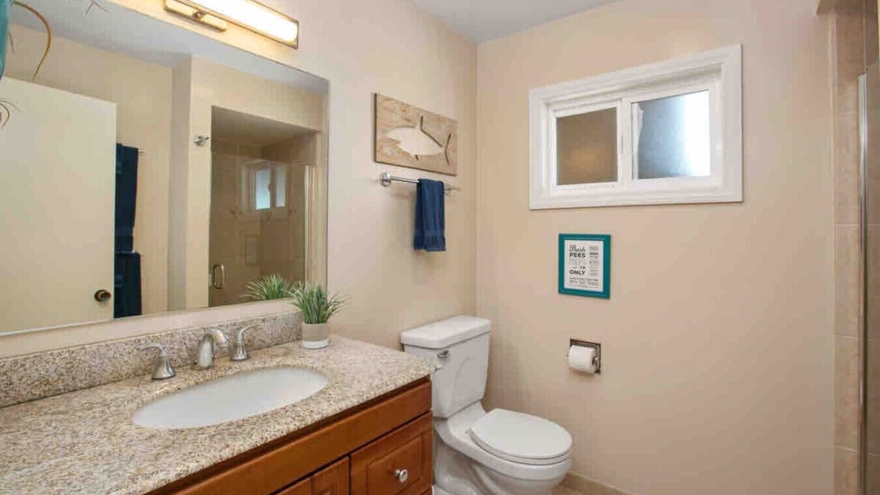 Photo of Bathroom in South Oceanside