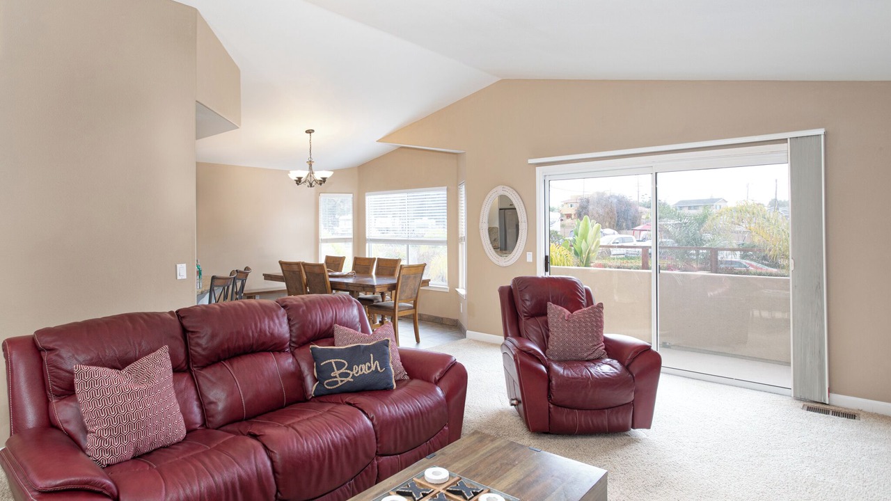 Photo of Livingroom in Oceano