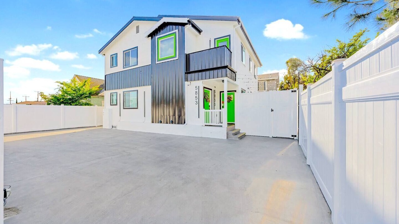 Photo of Outdoor in North Hollywood