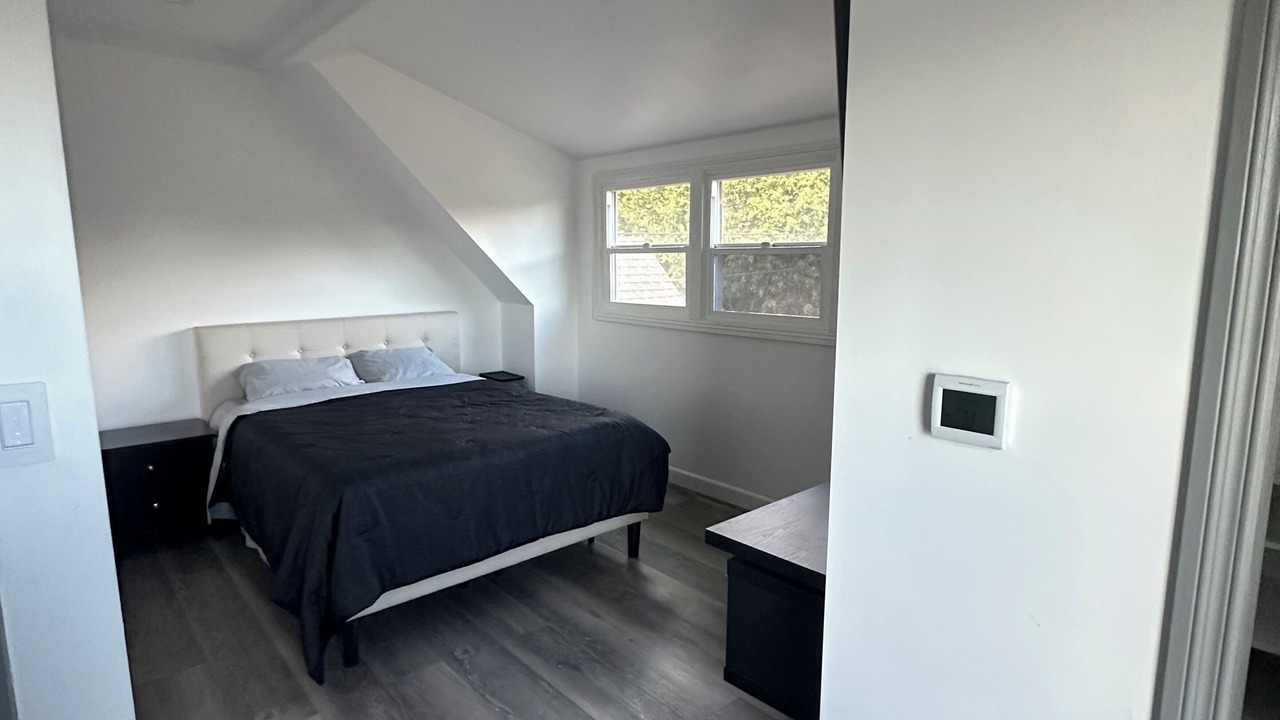 Photo of Bedroom in Los Angeles