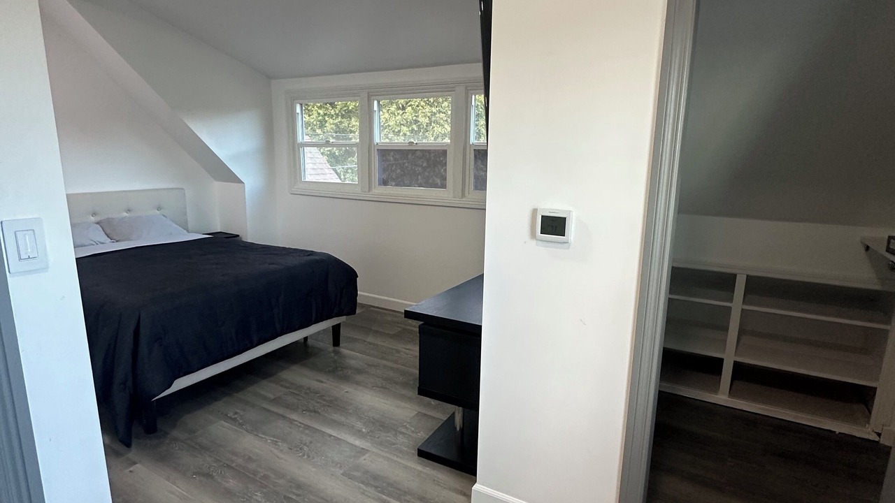 Photo of Bedroom in Los Angeles