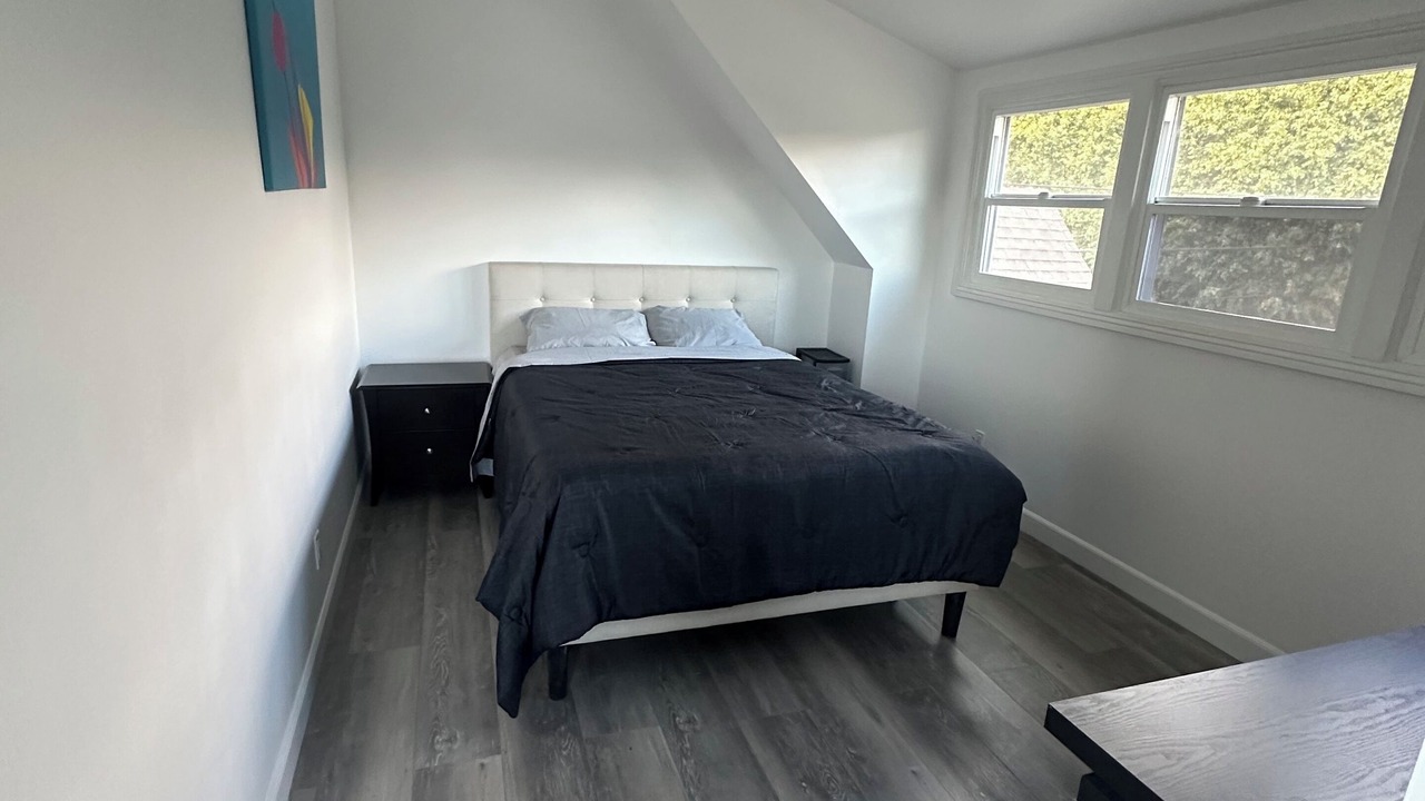 Photo of Bedroom in Los Angeles