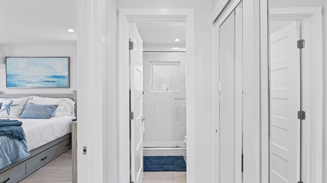 Photo of Bathroom in Laguna Beach