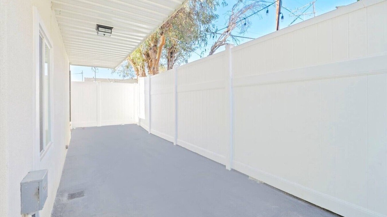 Photo of Outdoor in North Hollywood