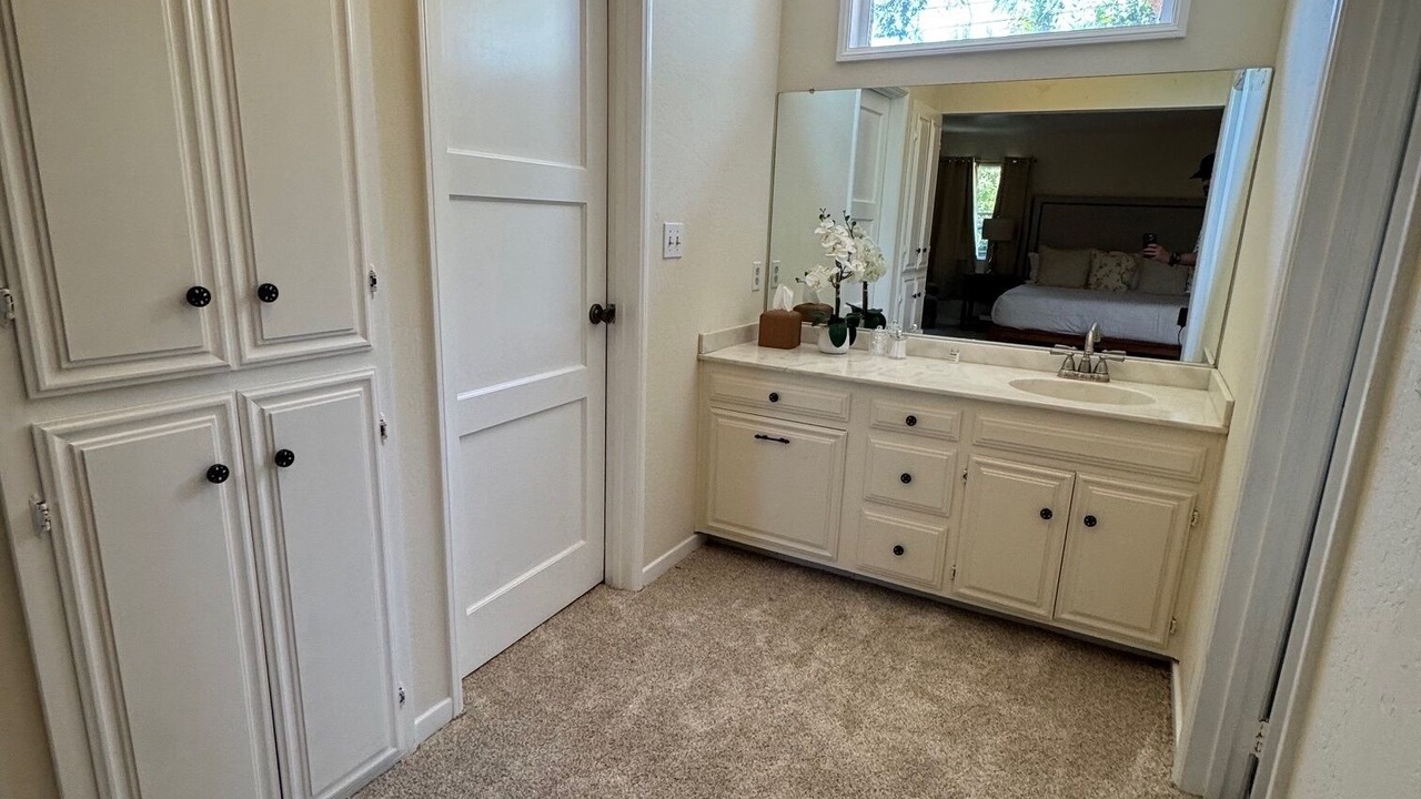 Photo of Bedroom in Solvang