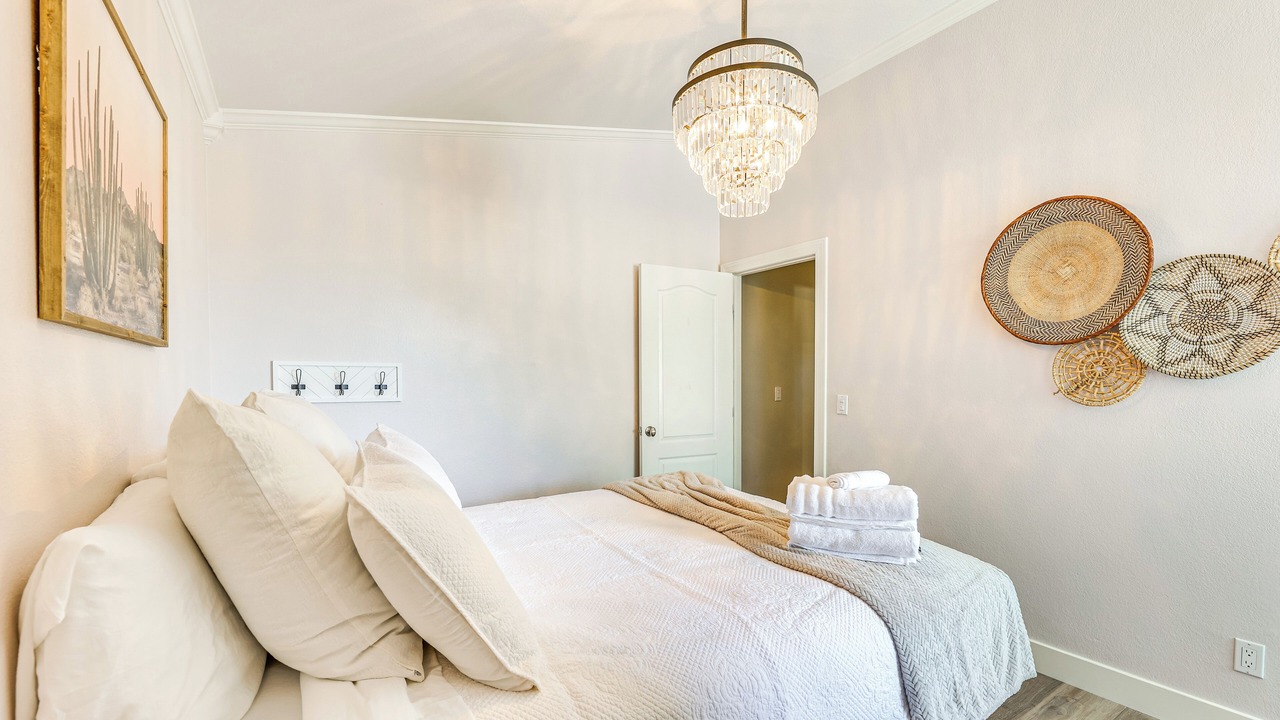 Photo of Bedroom in Val Vista Lakes