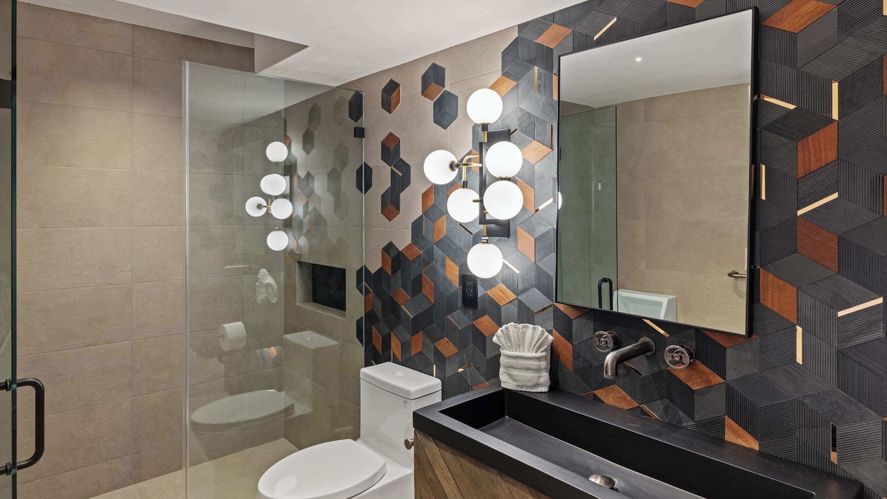Photo of Bathroom in Del Monte Forest