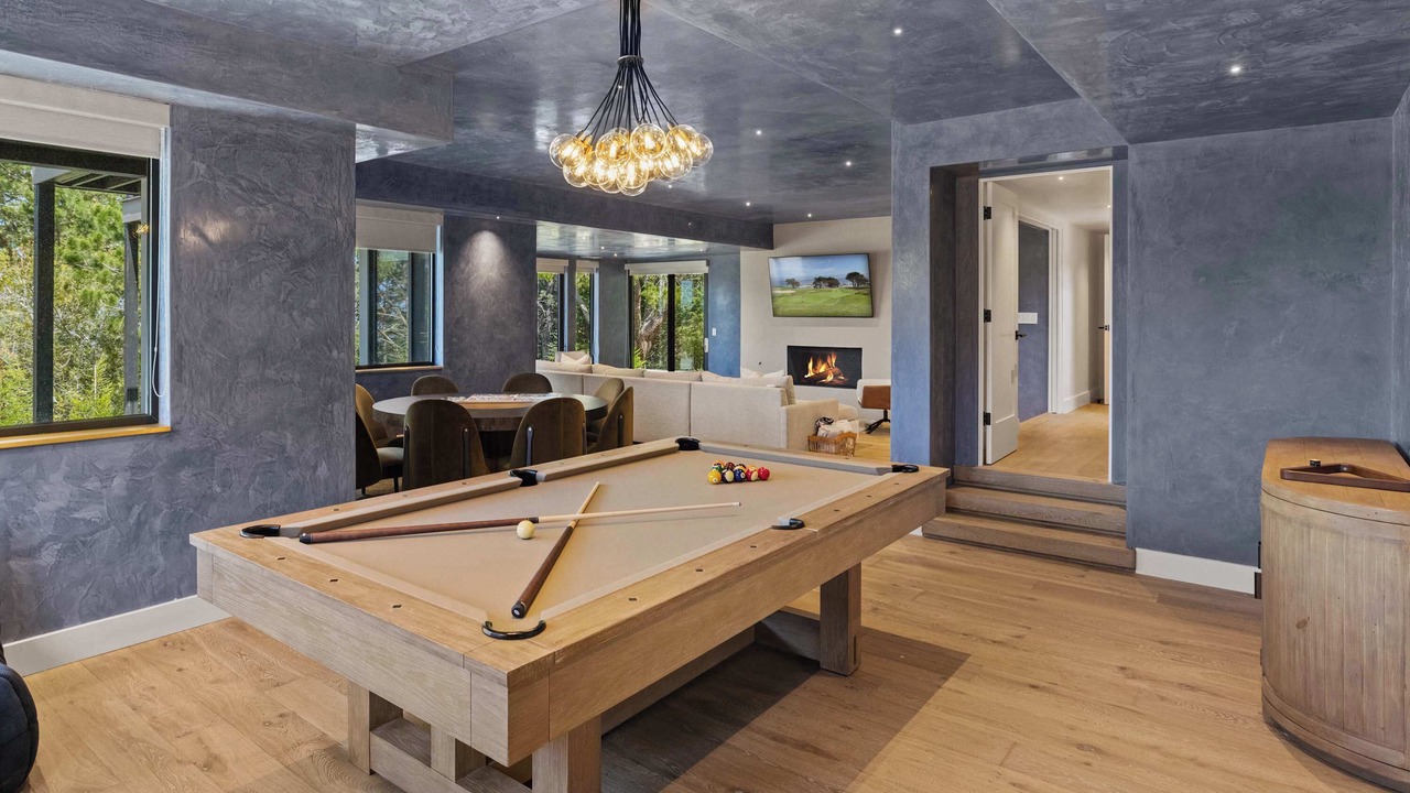 Photo of Bedroom in Del Monte Forest