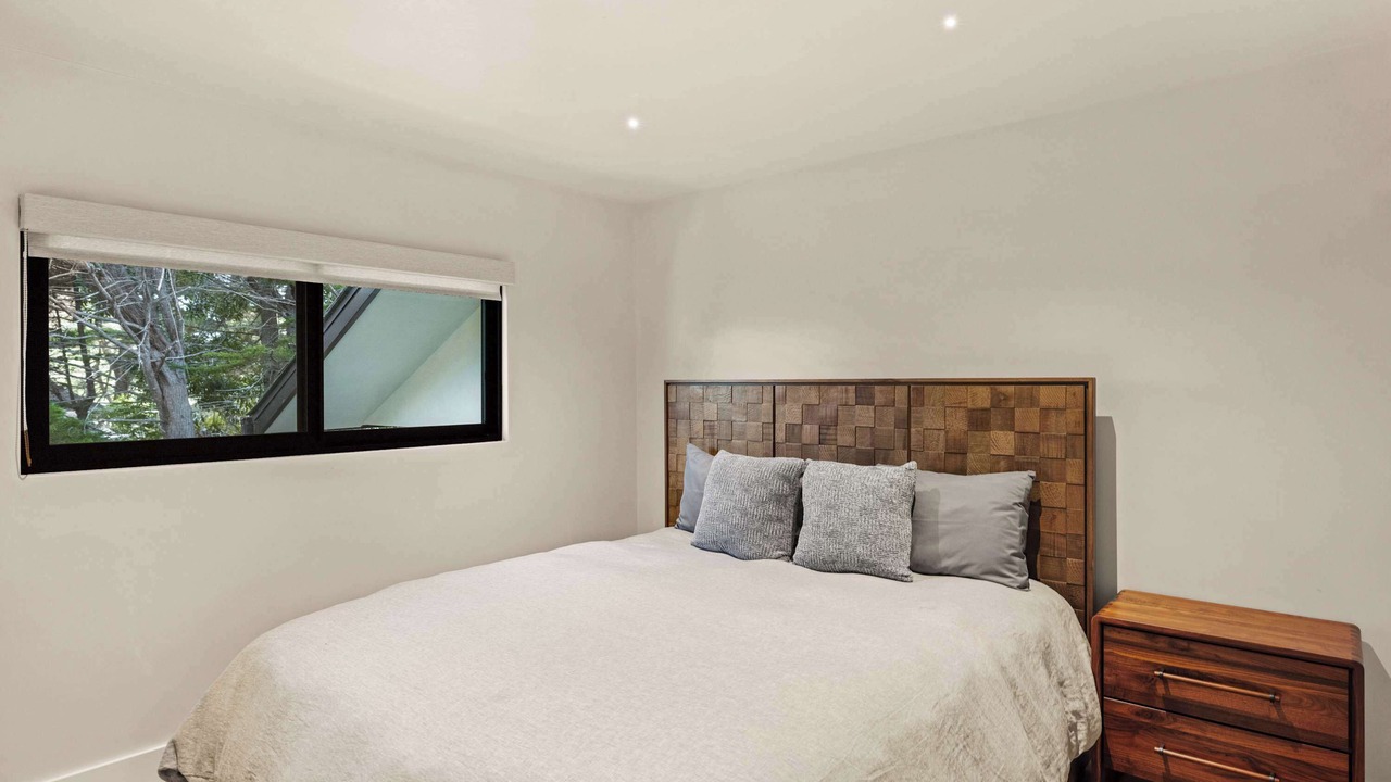 Photo of Bedroom in Del Monte Forest