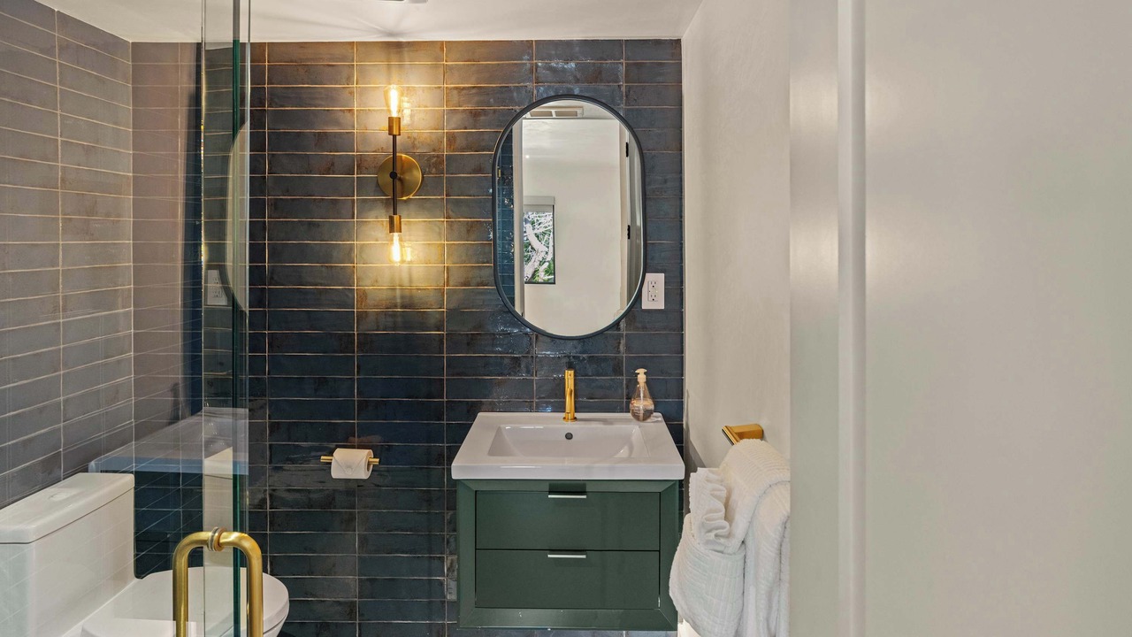 Photo of Bathroom in Del Monte Forest