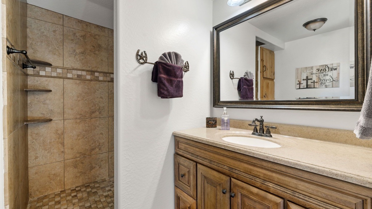 Photo of Bathroom in Williamson