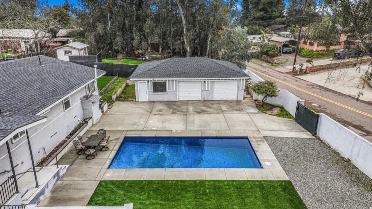 Photo of Outdoor in Crest
