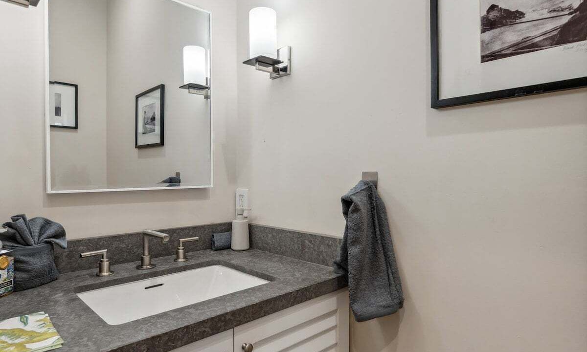 Photo of Bathroom in Santa Barbara