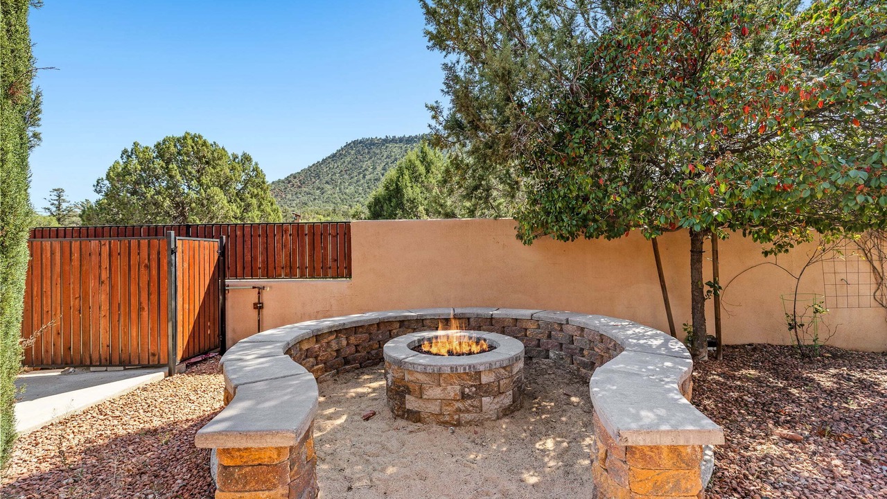 Photo of Outdoor in Oak Creek