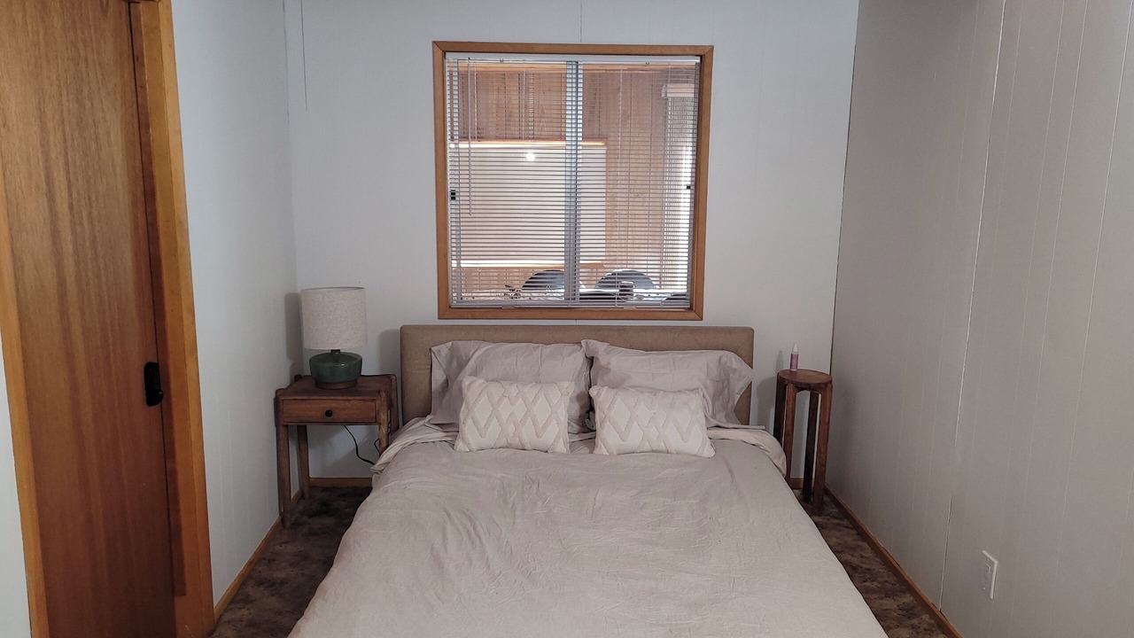 Photo of Bedroom in Fawnskin