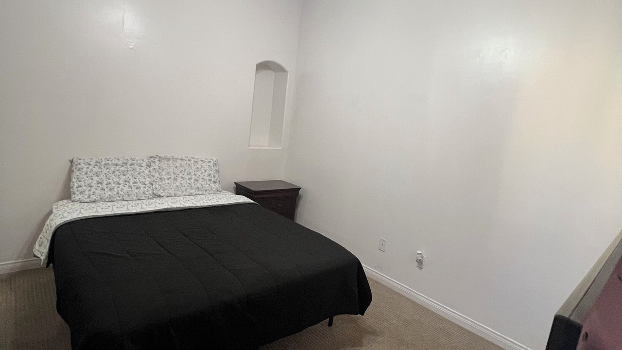 Photo of Bedroom in Pumpkin Center