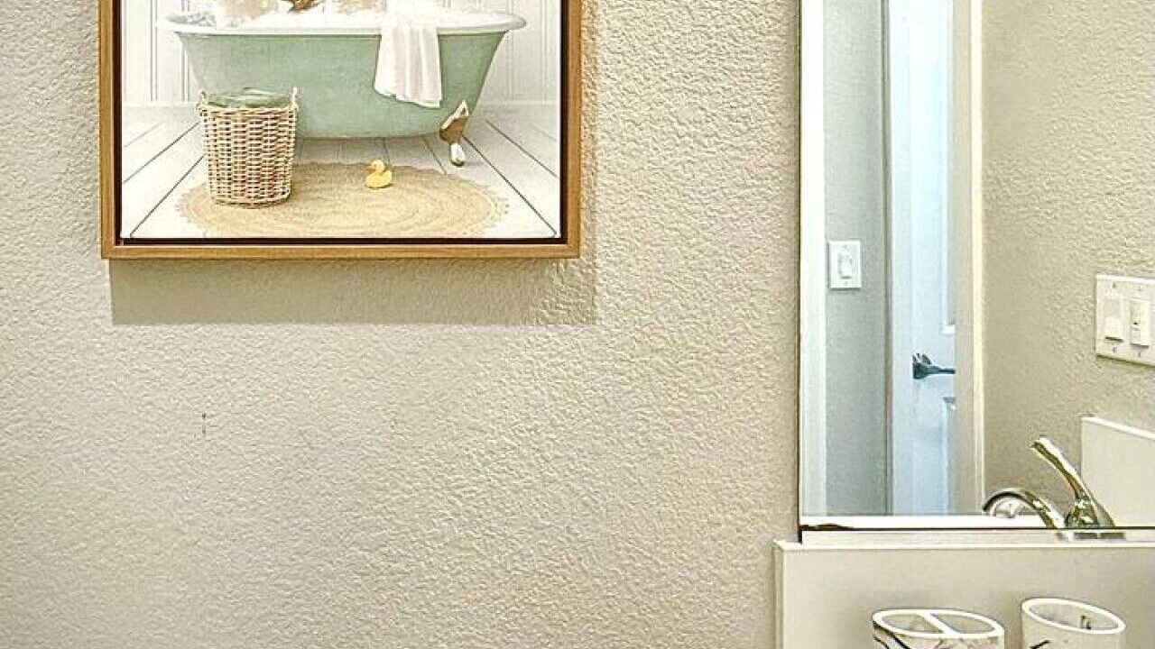Photo of Bathroom in North Natomas