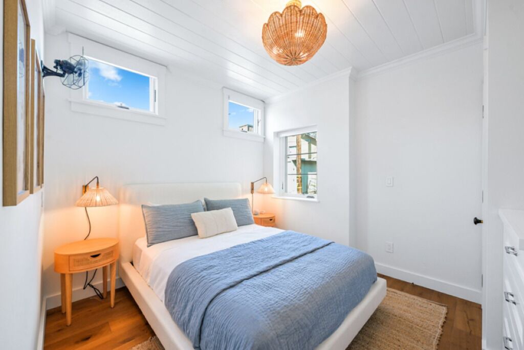 Photo of Bedroom in Laguna Beach