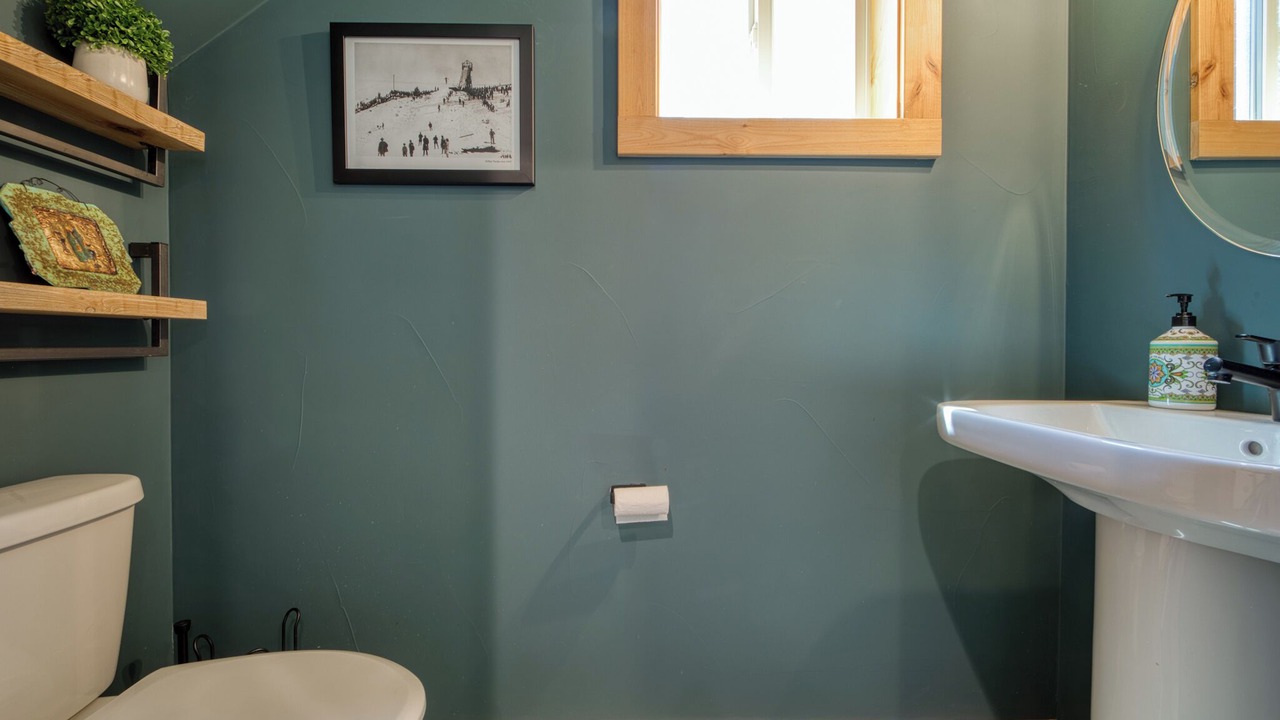 Photo of Bathroom in Truckee
