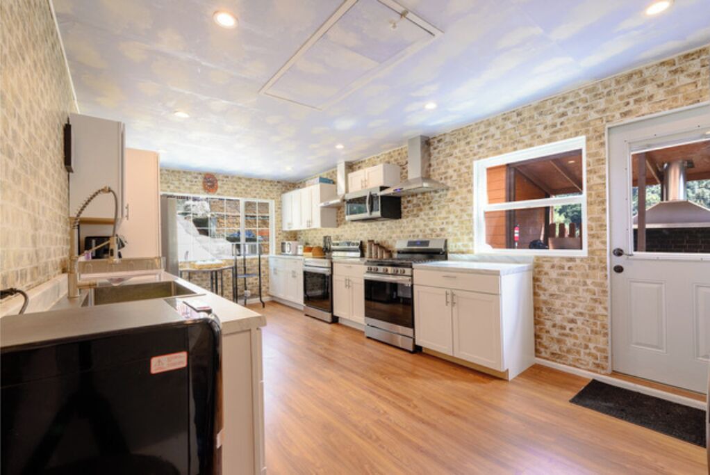 Photo of Kitchen in Pine Mountain Club