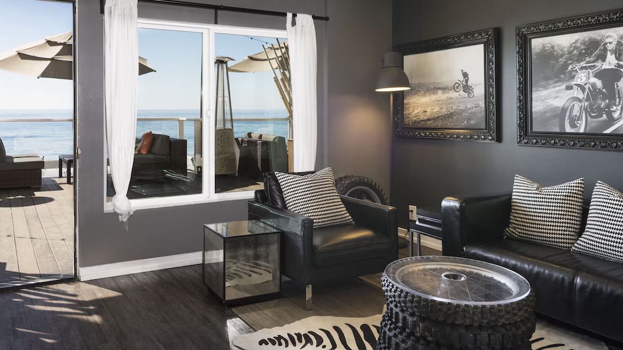 Photo of Livingroom in Laguna Beach