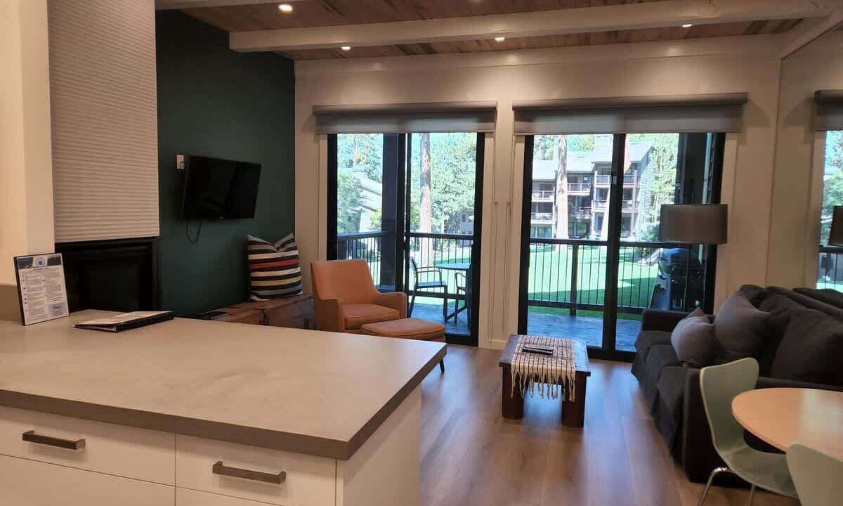 Photo of Livingroom in Brockway