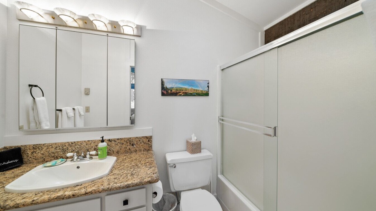 Photo of Bathroom in Graeagle