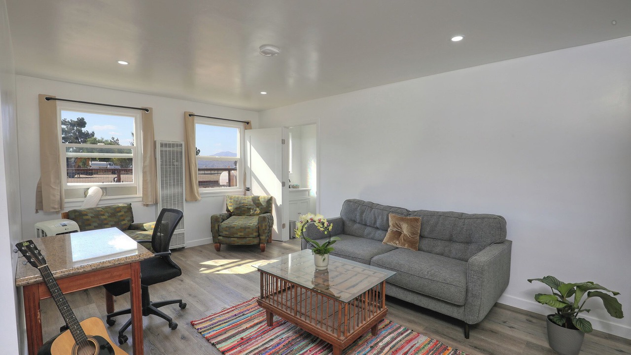 Photo of Livingroom in New Cuyama