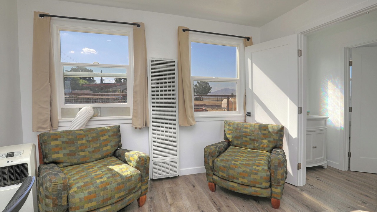 Photo of Livingroom in New Cuyama