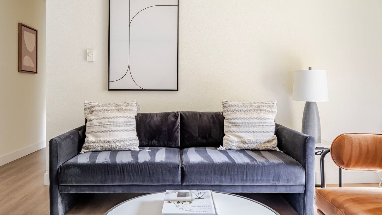 Photo of Livingroom in Shoreline West