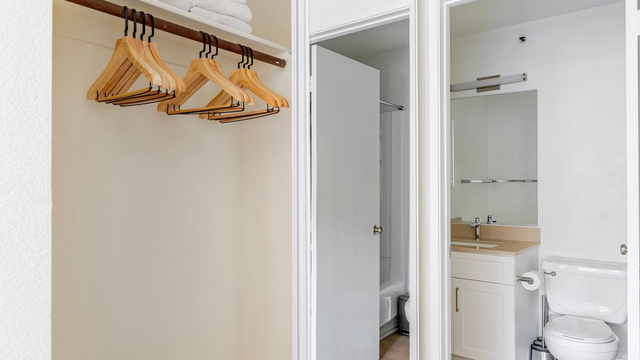 Photo of Bathroom in Shoreline West