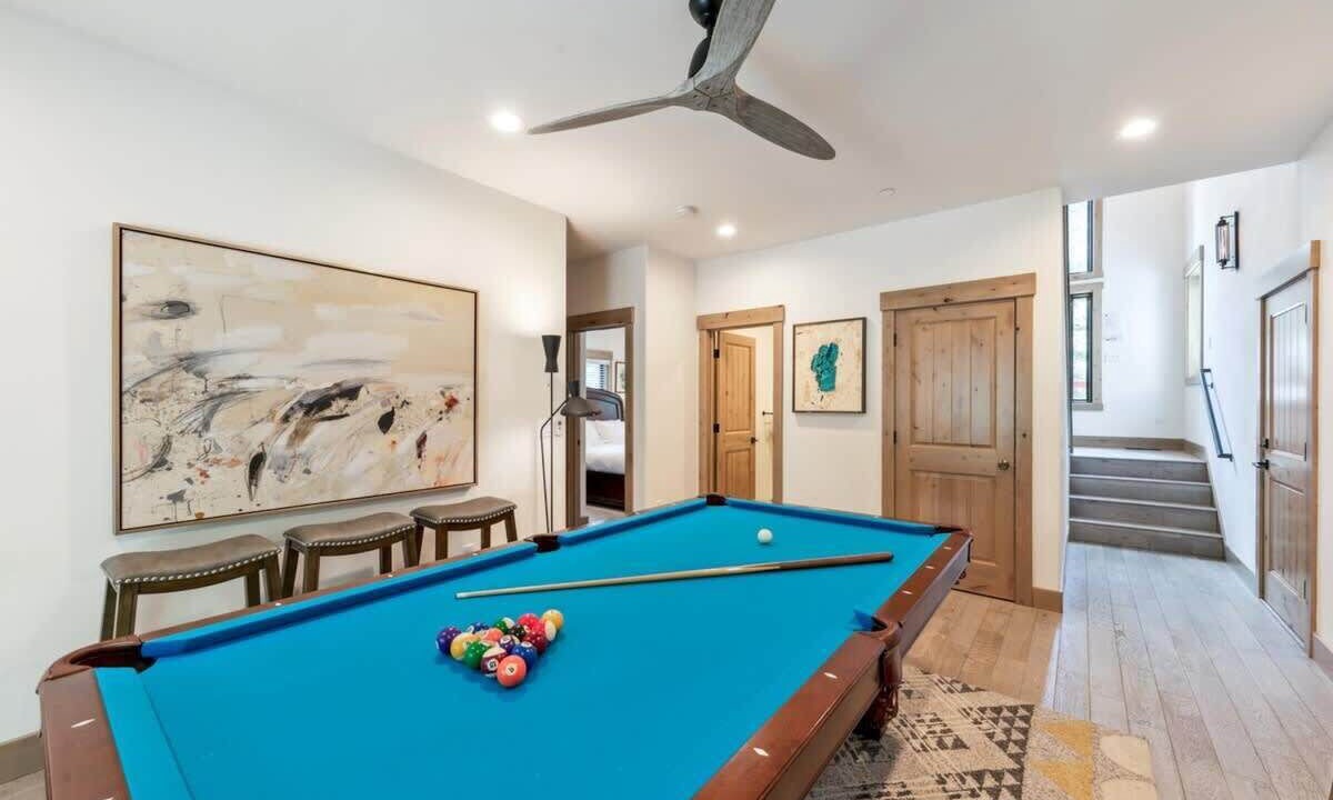 Photo of Bedroom in North Upper Truckee