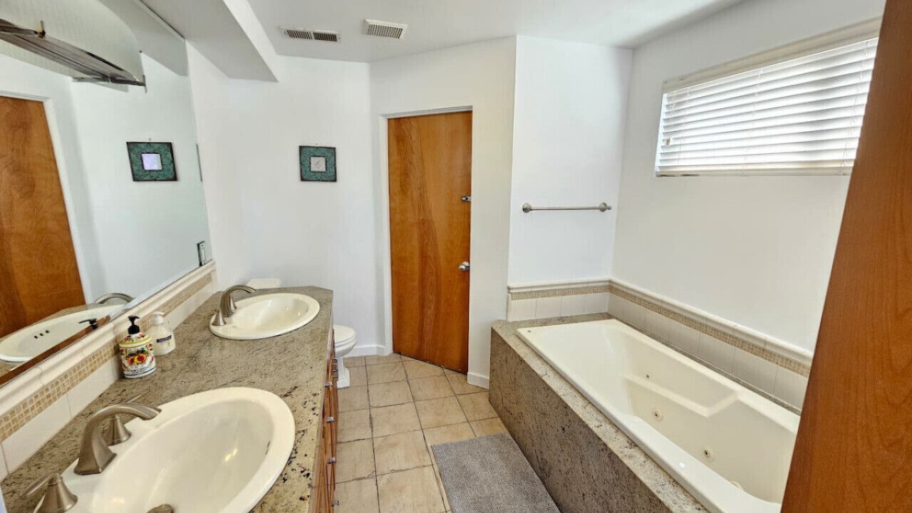 Photo of Bathroom in Venice