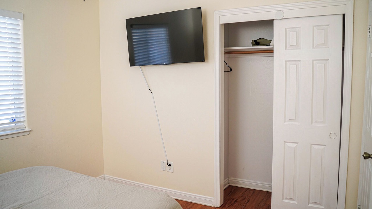 Photo of Bedroom in Pumpkin Center