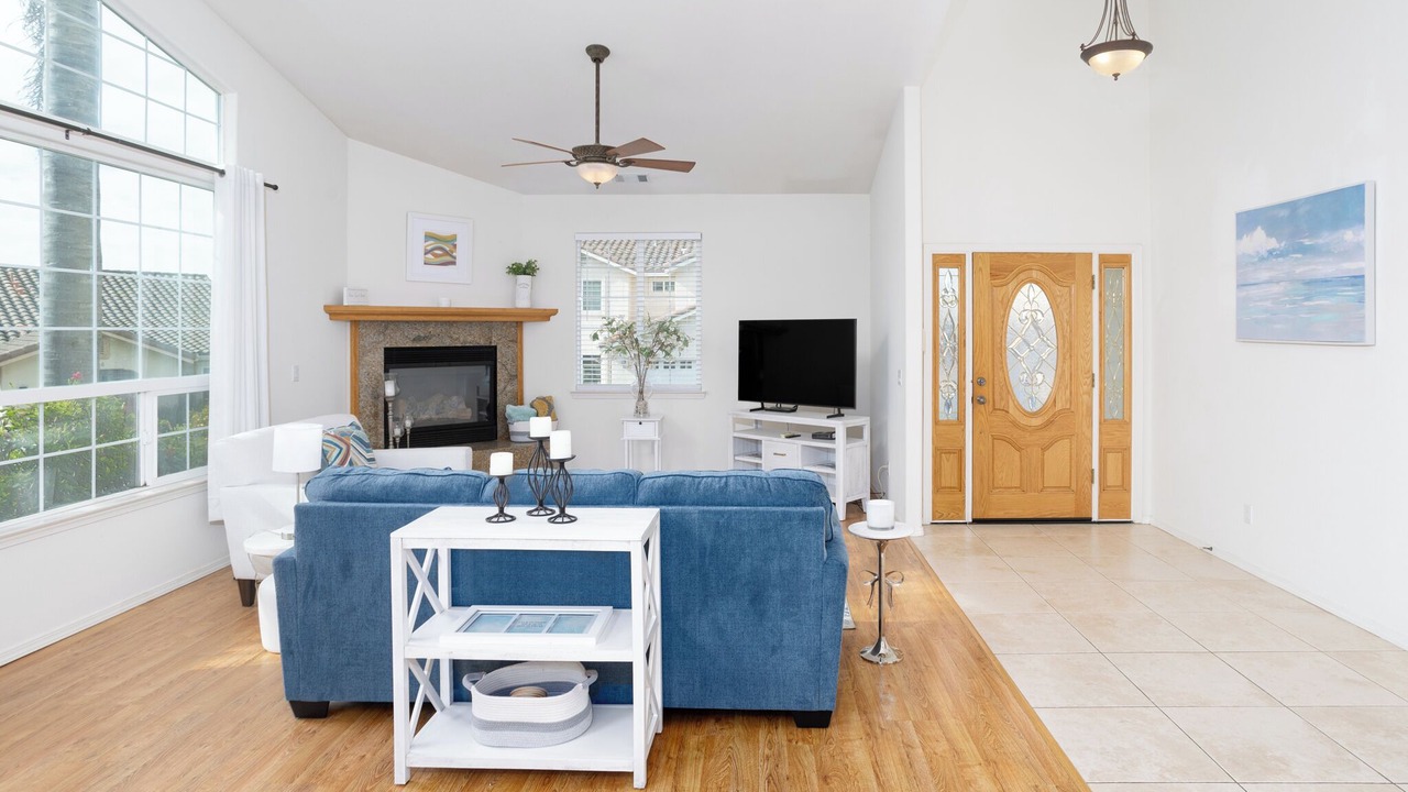 Photo of Livingroom in Oceano